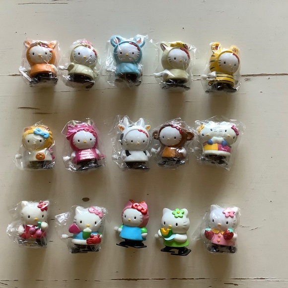 Hello Kitty Other - New in Package Hello Kitty wind up figurine toys